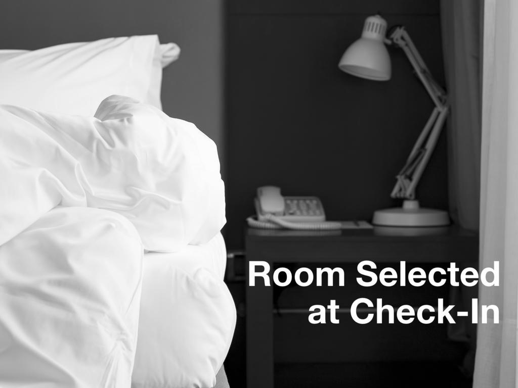 Chanchala Cafe & Hostel Hua Hin Room photo