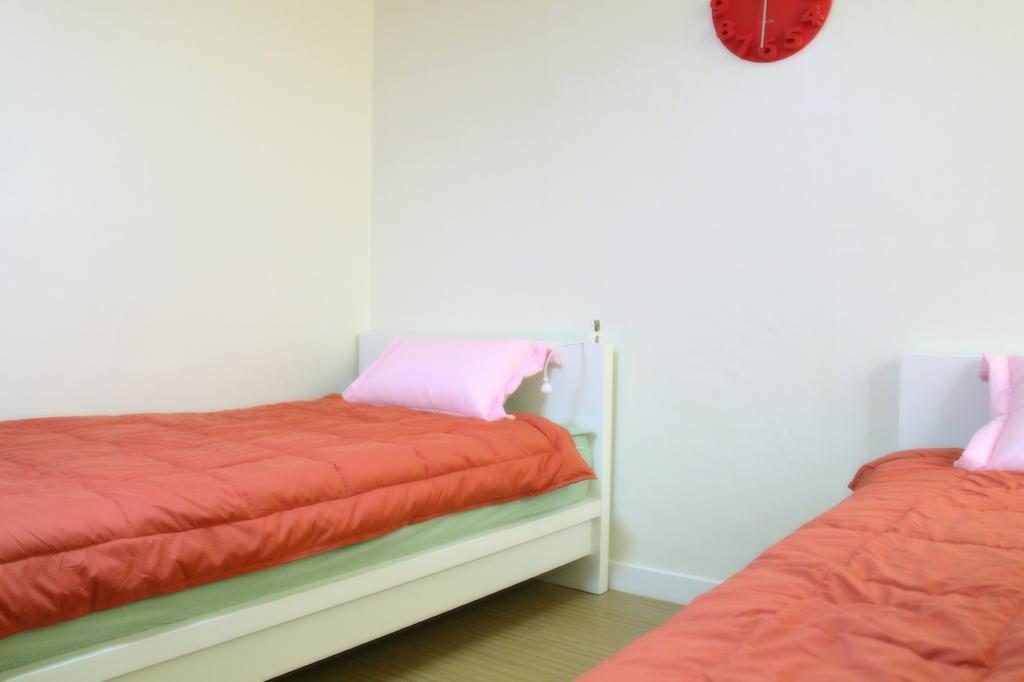 Chanchala Cafe & Hostel Hua Hin Room photo